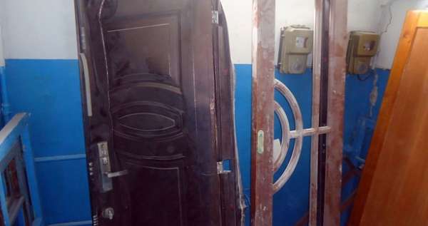 В Донецке восстанавливают дома, поврежденные обстрелом 9 июня