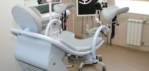 В Курахово открыли обновленное гинекологическое отделение