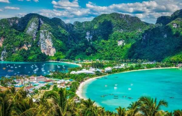 Удивительные места нашей планеты (13 фото)