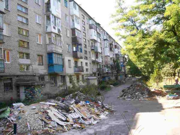 В Донецке силами жилищных организаций выполнены восстановительные работы на 84 жилых домах, включенных во второй этап восстановления