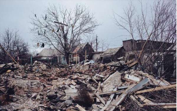 Минстрой: 23083 частных и многоквартирных жилых домов разрушено в Донбассе с начала войны