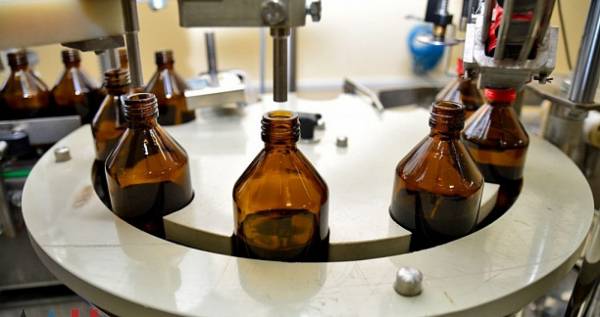 Единственный в ДНР завод по изготовлению антисептиков планирует в три раза увеличить объемы производства