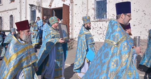 В Иверском монастыре под донецким аэропортом прошла служба (ФОТО)