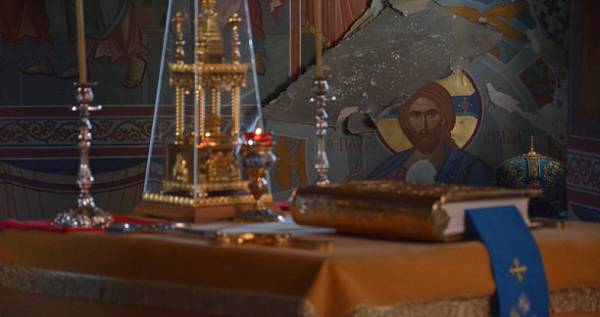 В Иверском монастыре под донецким аэропортом прошла служба (ФОТО)