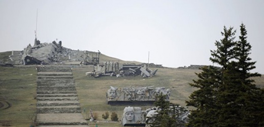 В ДНР восстанавливают мемориал Саур-Могила