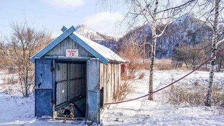 В бомбоубежище в Петровском районе Донецка доставили одеяла и обогреватели (ФОТО)
