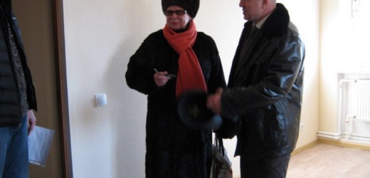 В Ясиноватой восстановили квартиру, поврежденную обстрелом