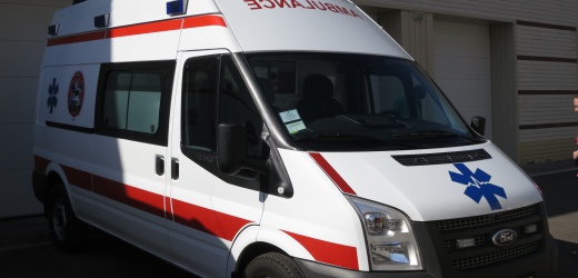 Раненый при обстреле Донецка мужчина находится в реанимации