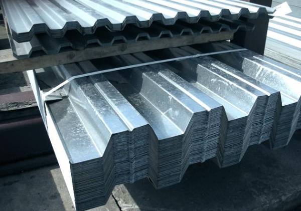 Высококачественный оцинкованный лист и евроштакетник от производителя