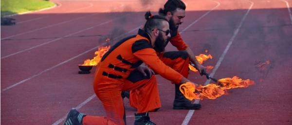 Огненное шоу в Донецке (Фото)