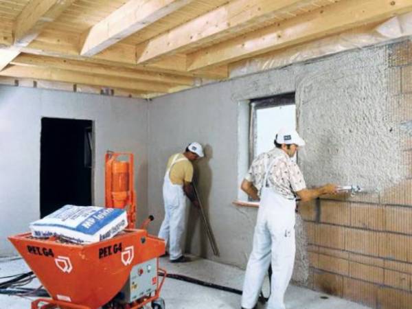 Штукатурка стен с использованием специальных систем