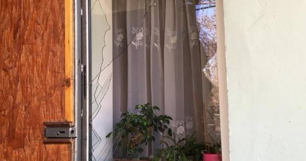 В частный двор на окраине Донецка прилете противотанковый снаряд