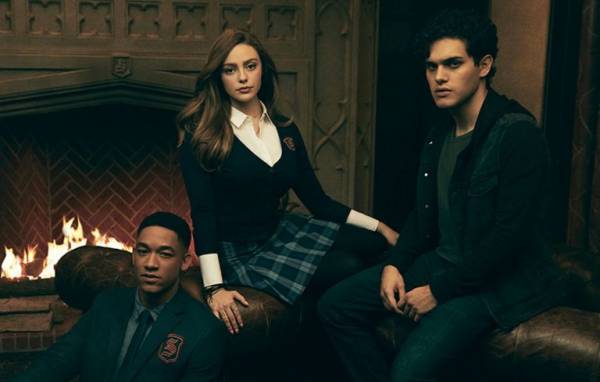Сериал "Наследие": новые истории про вампиров
