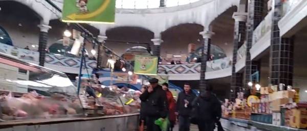 Овощи, фрукты, грибы: В Горловке показали цены на продукты на рынке