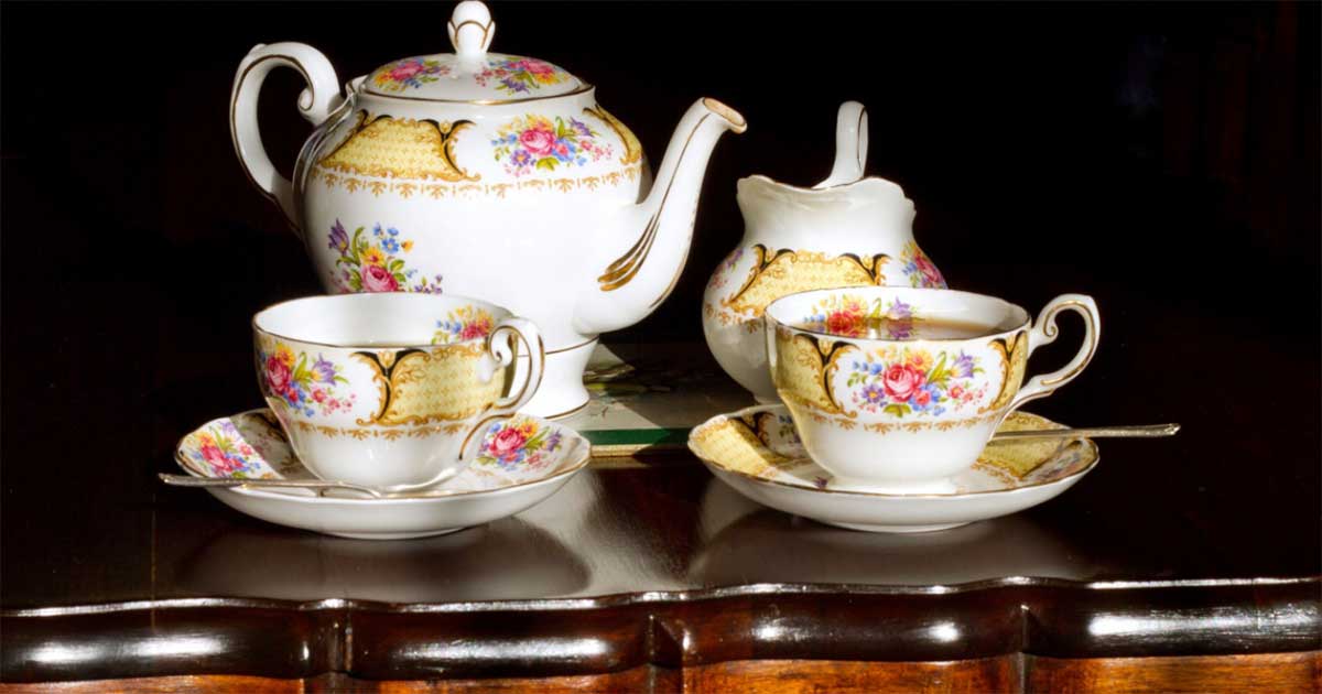 Каким способом отличать фарфор от прочих керамических изделий