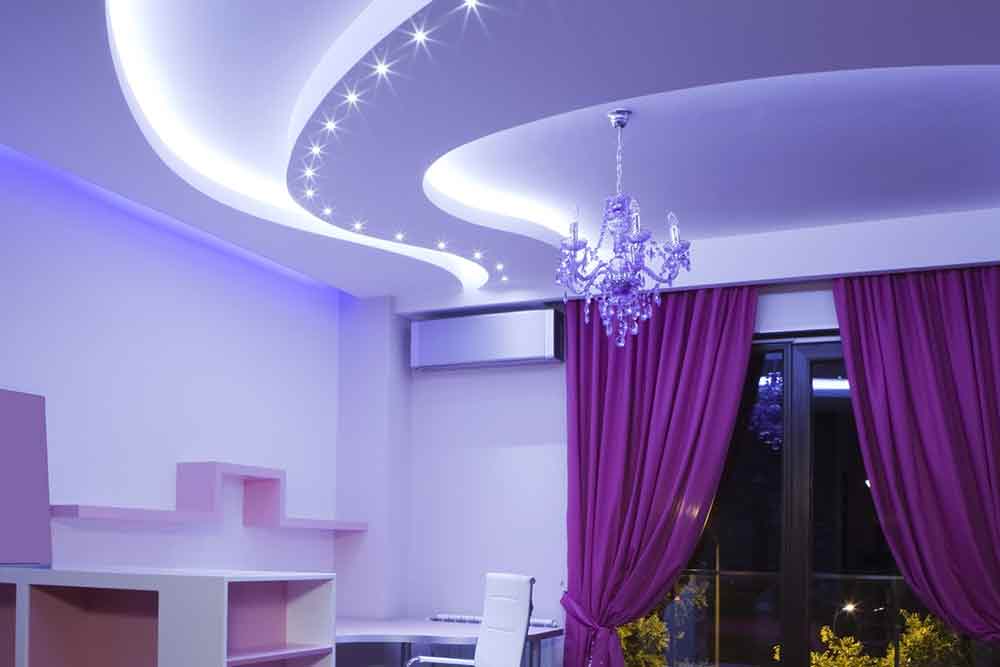 Как высчитывается стоимость натяжных потолков?