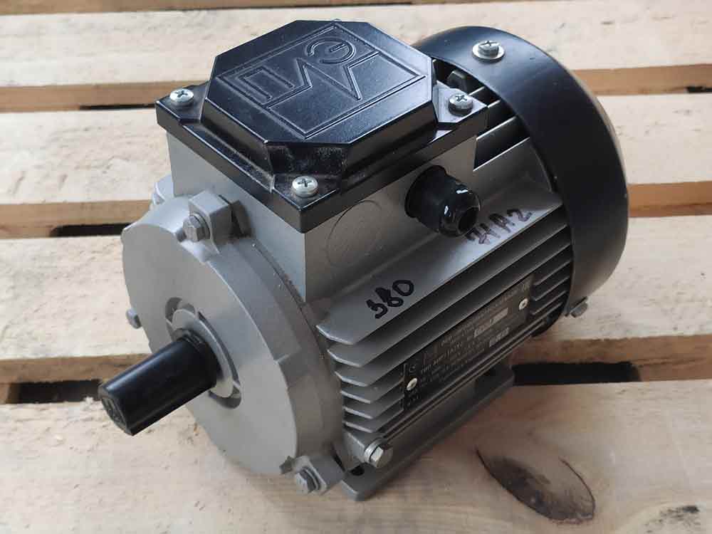 Что такое асинхронный электродвигатель