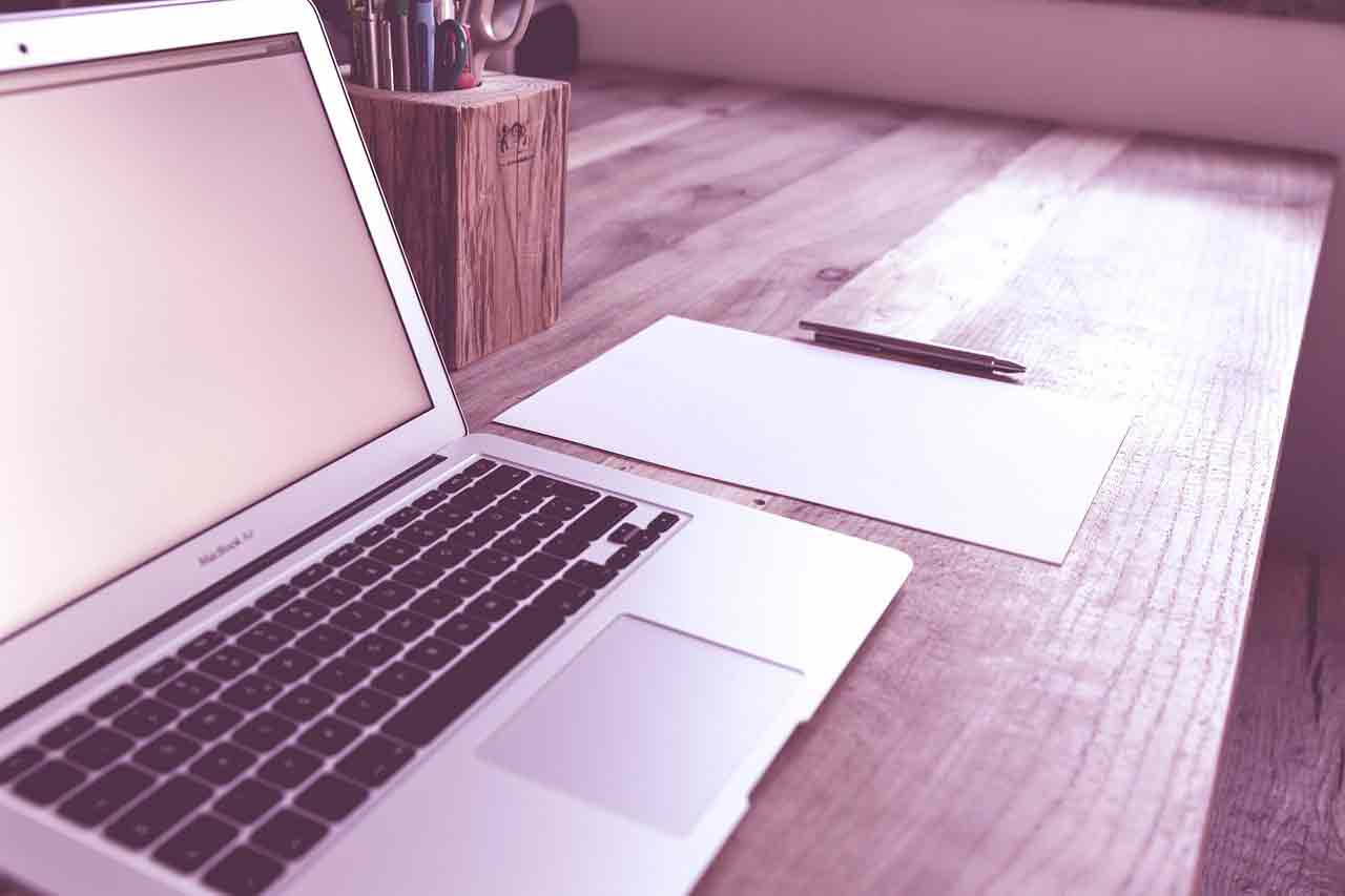 Рынок труда ДНР 2025: востребованные профессии и уровень зарплат в Донецке