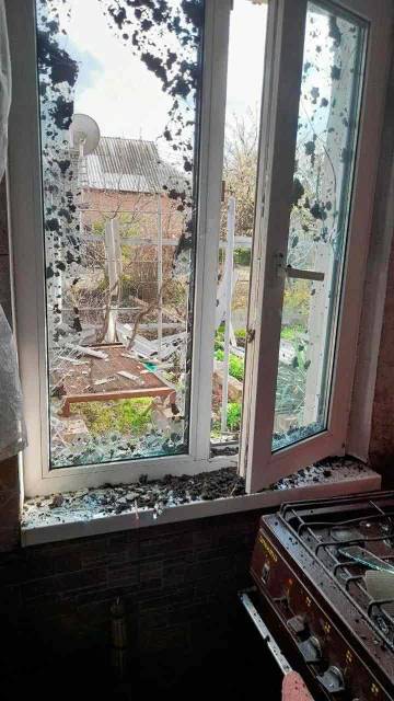 Последствия обстрела Петровского района Донецка