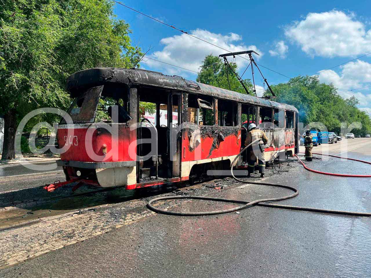 В Киевском районе загорелся трамвай