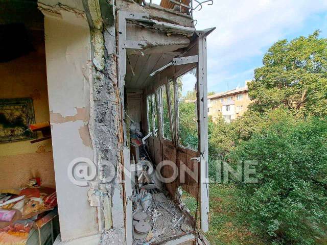 Снаряд попал в многоквартирный дом в Горловке, погиб мужчина