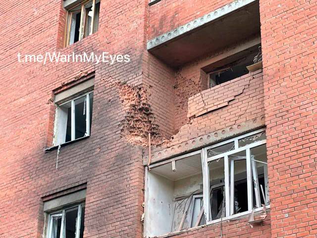 Фото обстрела Киевского района Донецка, улица Листопрокатчиков 19